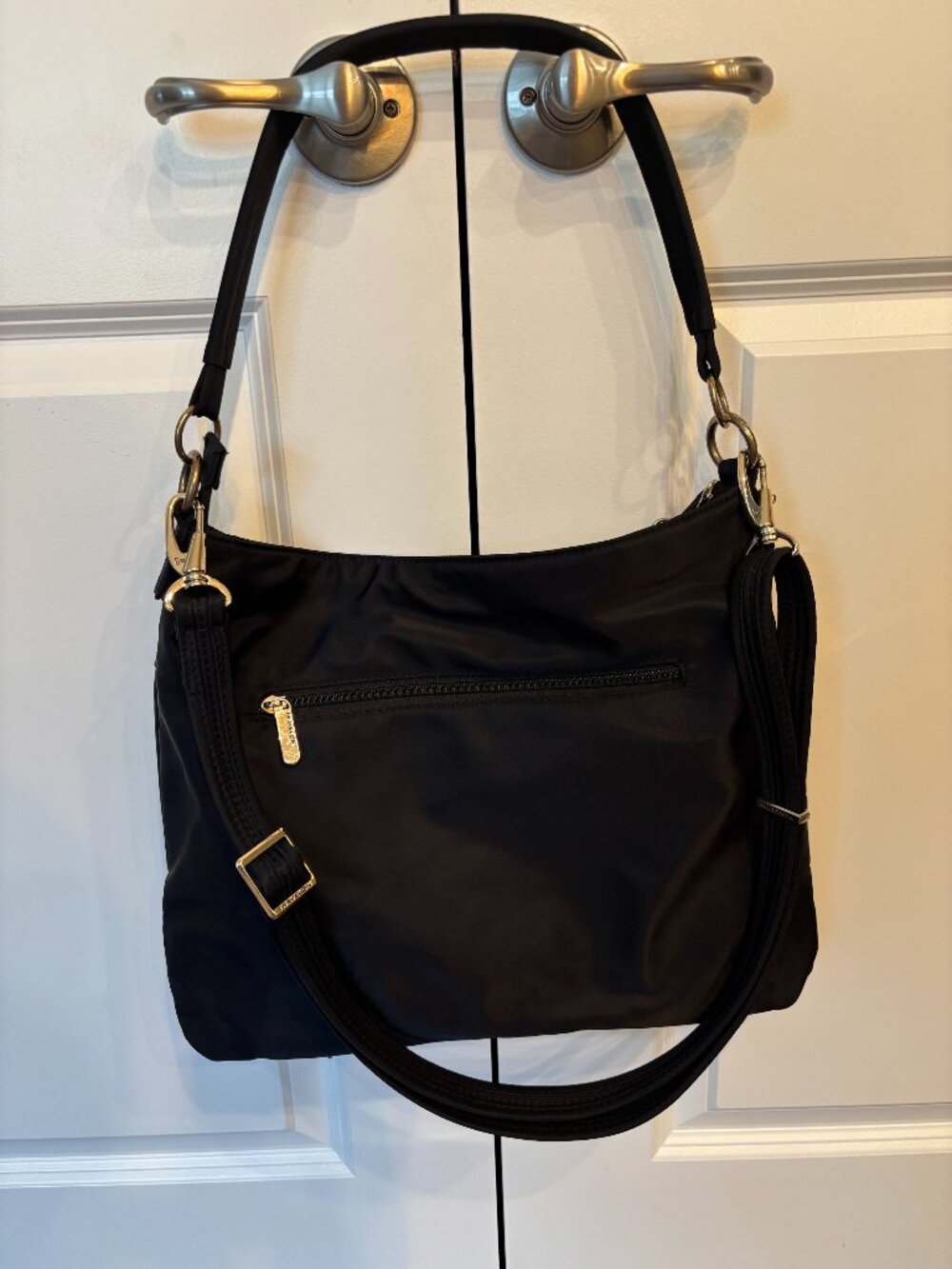 TRAVELON ANTI-THEFT BLACK TAILORED TOTE